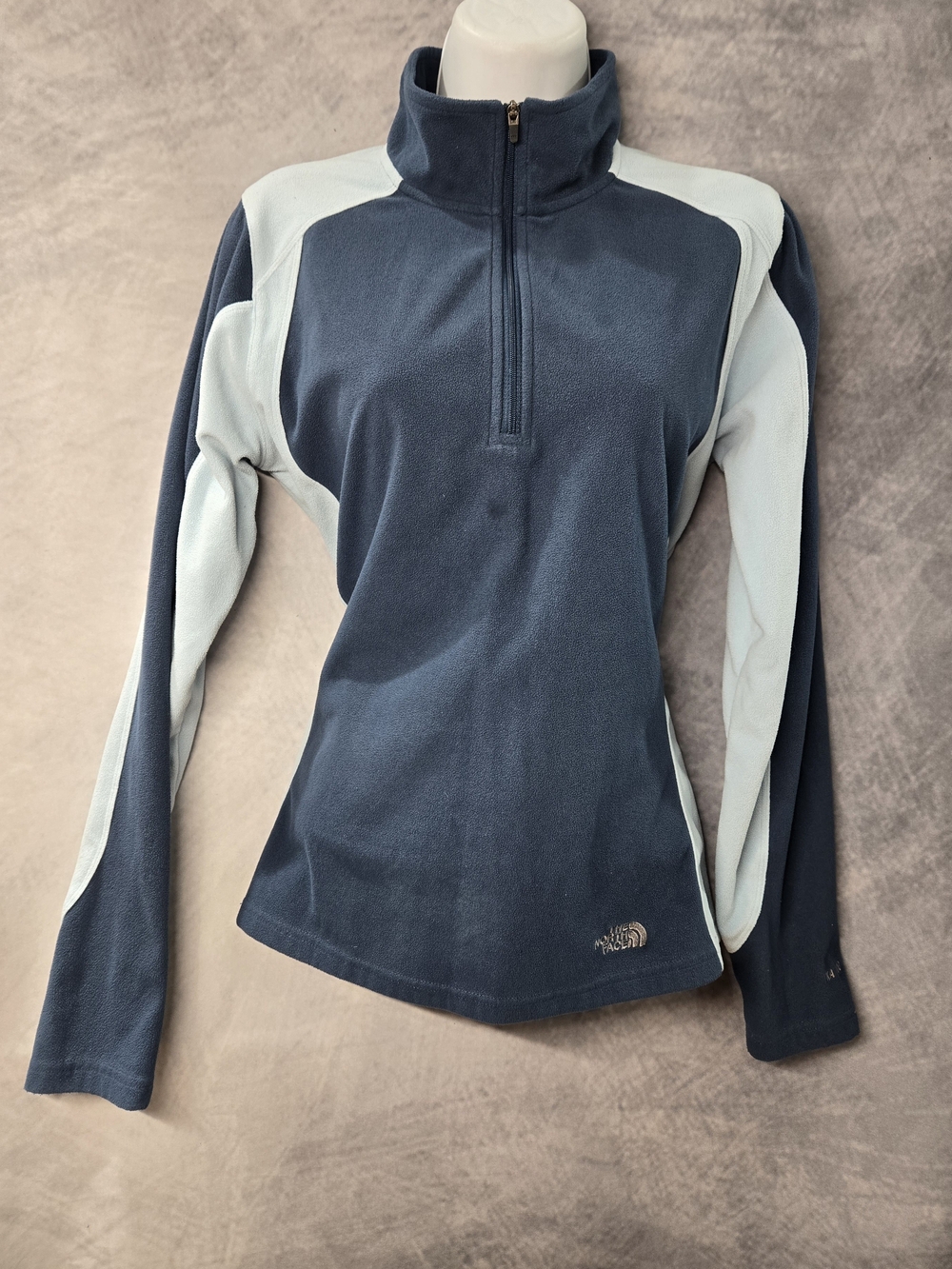 The North Face Women's Navy Half-Zip Fleece Pullover